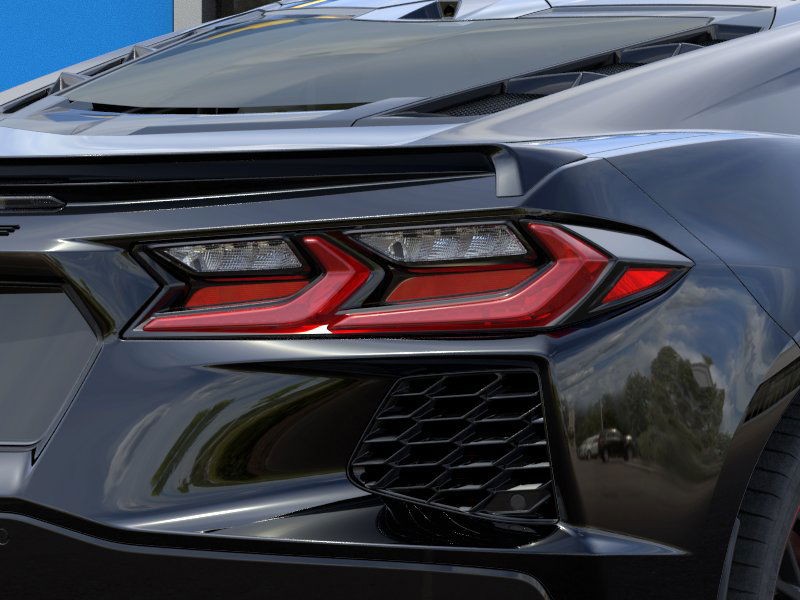 Chevrolet Corvette Vehicle Full-screen Gallery Image 11