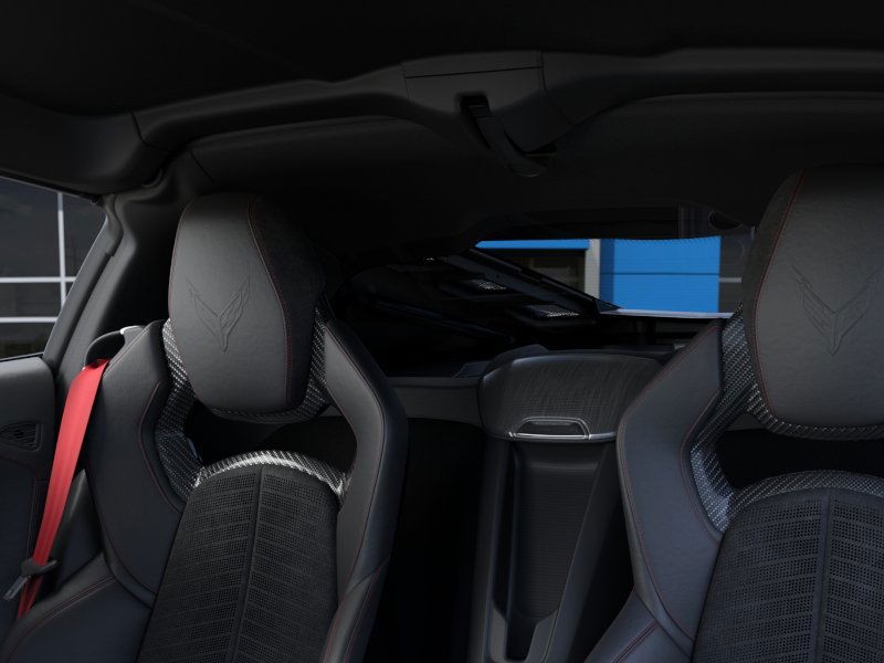 Chevrolet Corvette Vehicle Full-screen Gallery Image 24