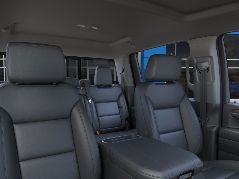 Chevrolet Silverado 2500HD Vehicle Full-screen Gallery Image 24