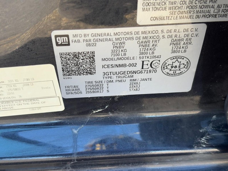 GMC Sierra 1500 Vehicle Full-screen Gallery Image 26