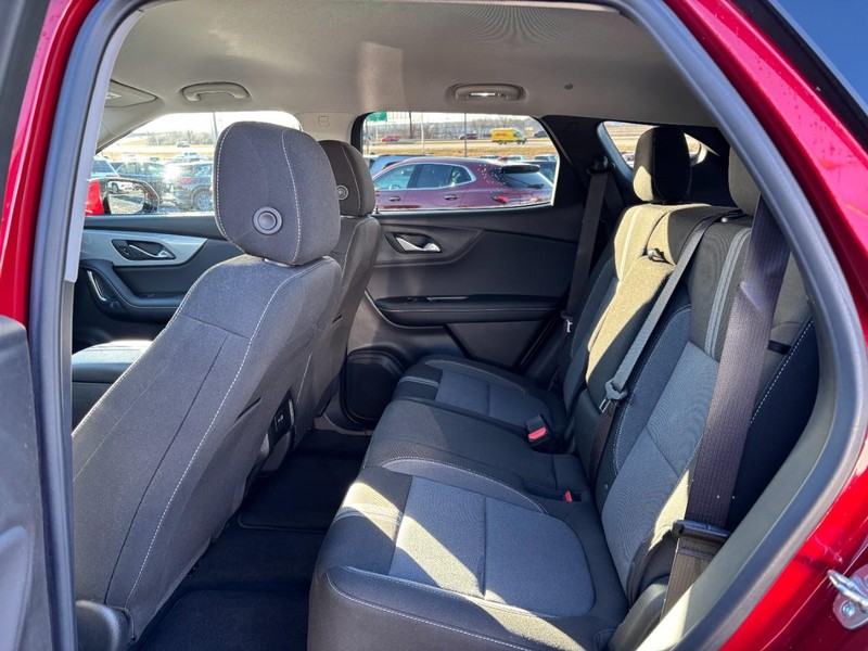 Chevrolet Blazer Vehicle Full-screen Gallery Image 10