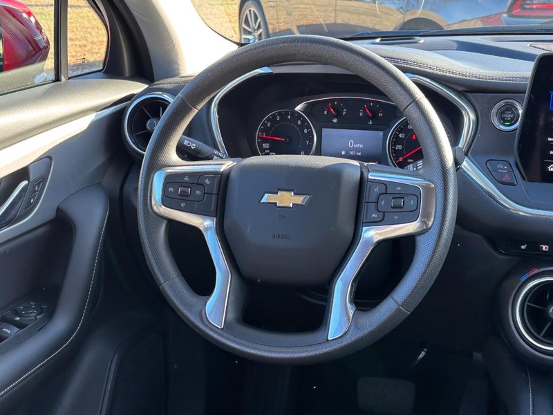 Chevrolet Blazer Vehicle Full-screen Gallery Image 12