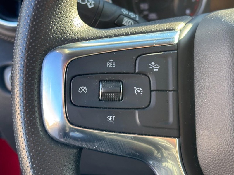 Chevrolet Blazer Vehicle Full-screen Gallery Image 17