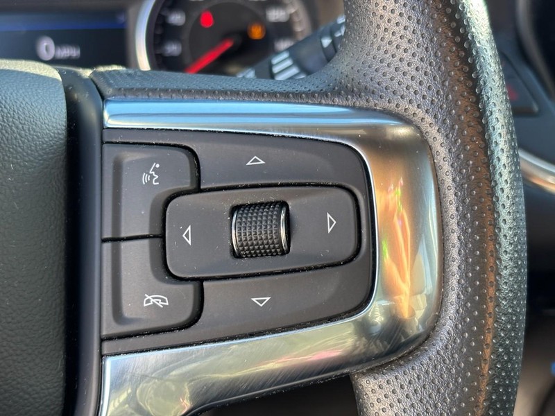 Chevrolet Blazer Vehicle Full-screen Gallery Image 19