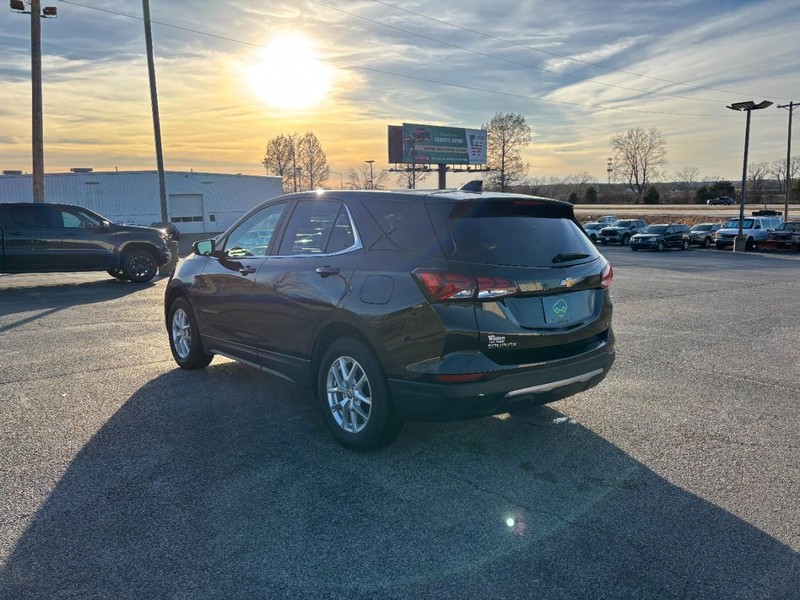 Chevrolet Equinox Vehicle Full-screen Gallery Image 03