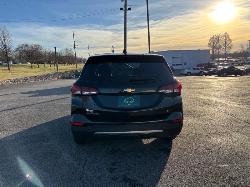 Chevrolet Equinox Vehicle Full-screen Gallery Image 04