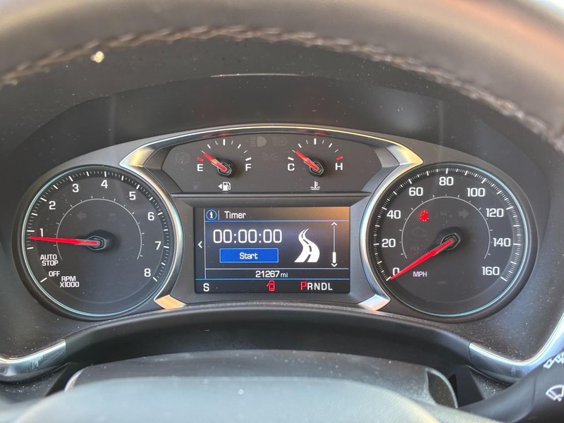 Chevrolet Equinox Vehicle Full-screen Gallery Image 20