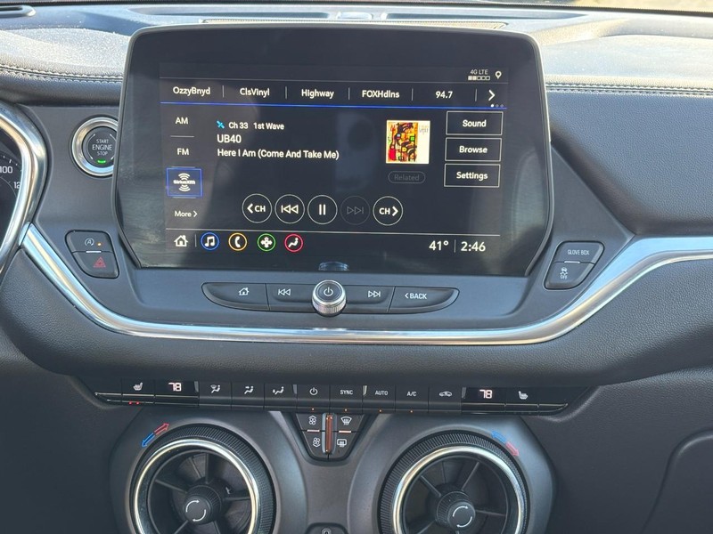 Chevrolet Blazer Vehicle Full-screen Gallery Image 13