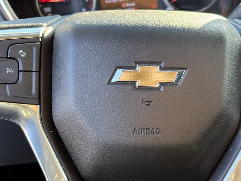 Chevrolet Blazer Vehicle Full-screen Gallery Image 18