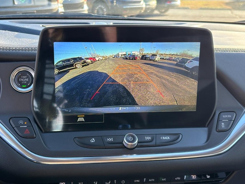 Chevrolet Blazer Vehicle Full-screen Gallery Image 22