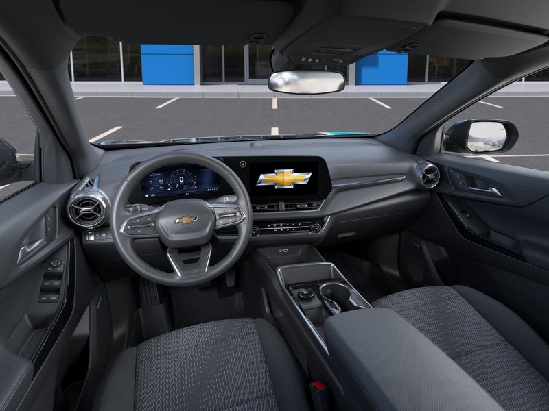 Chevrolet Equinox Vehicle Full-screen Gallery Image 15