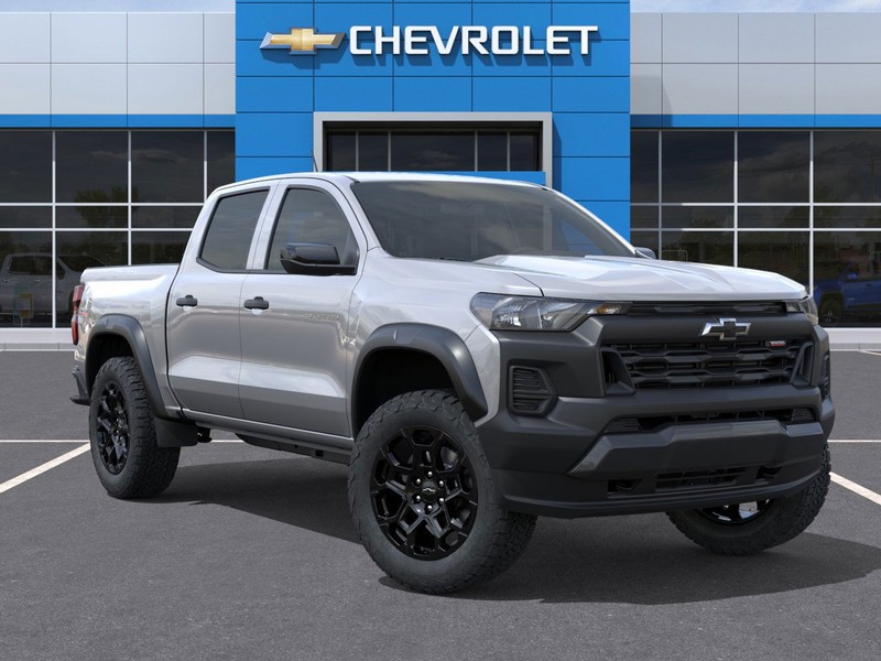 Chevrolet Colorado Vehicle Full-screen Gallery Image 7