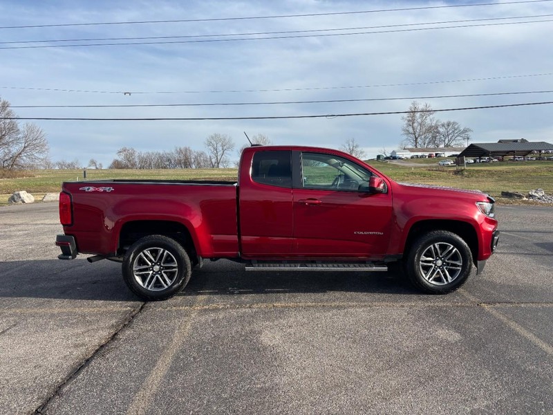 Chevrolet Colorado Vehicle Full-screen Gallery Image 06