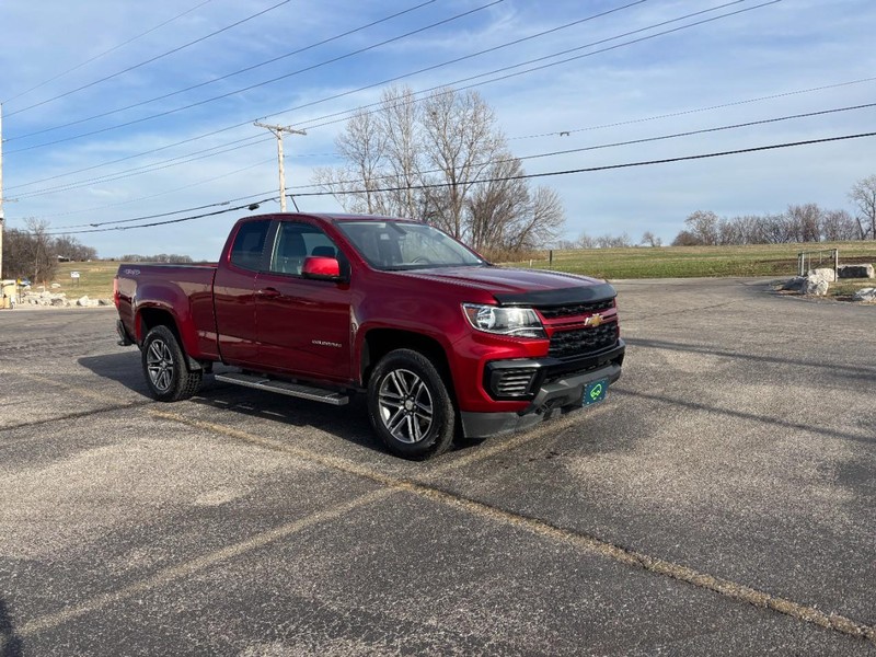 Chevrolet Colorado Vehicle Full-screen Gallery Image 07