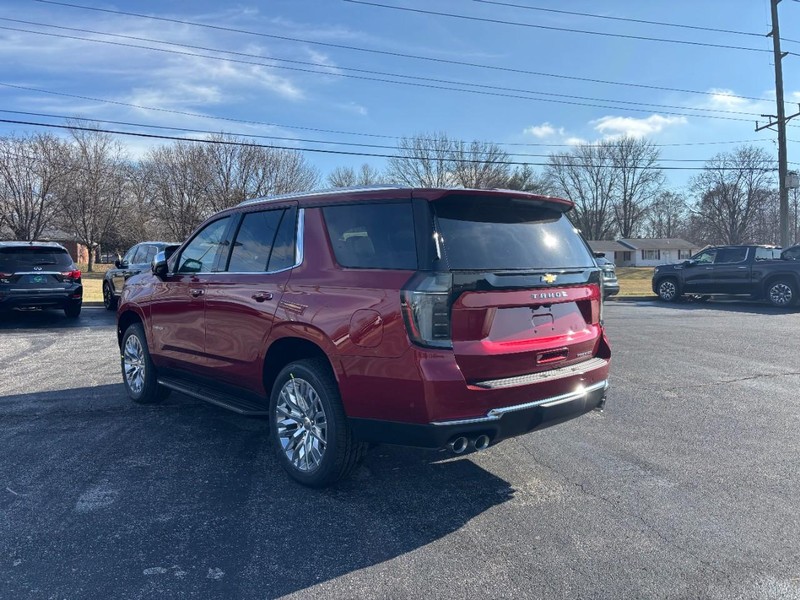 Chevrolet Tahoe Vehicle Full-screen Gallery Image 3