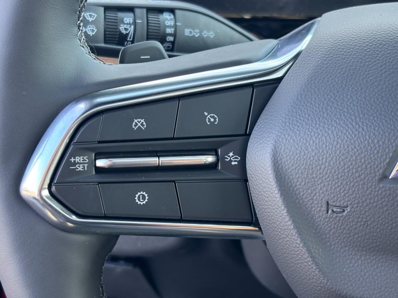 Chevrolet Tahoe Vehicle Full-screen Gallery Image 13