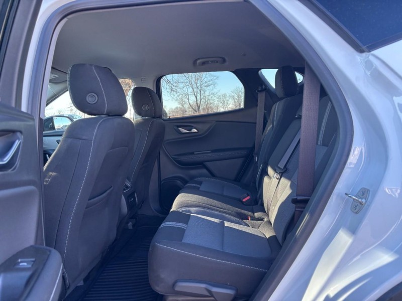 Chevrolet Blazer Vehicle Full-screen Gallery Image 10