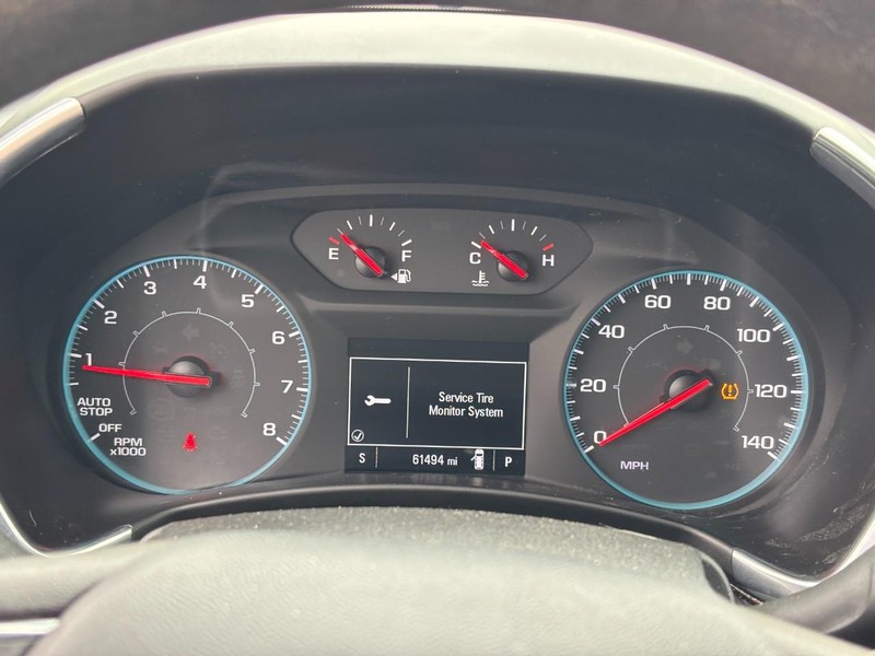 Chevrolet Equinox Vehicle Full-screen Gallery Image 20