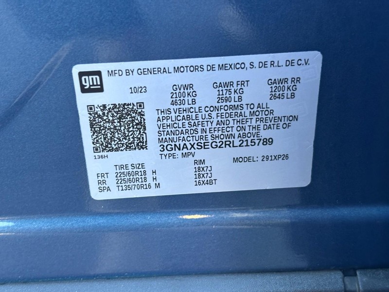 Chevrolet Equinox Vehicle Full-screen Gallery Image 25