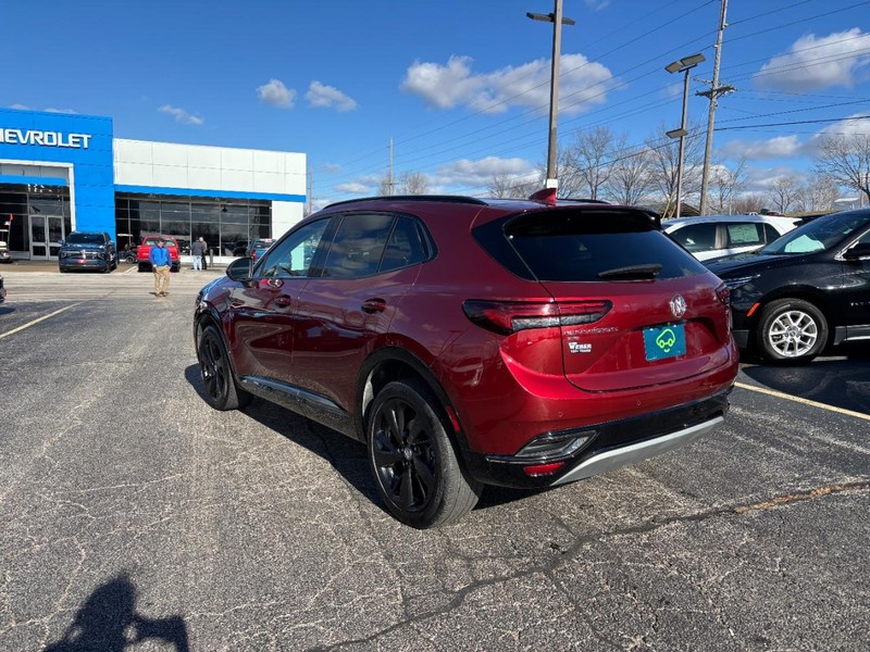 Buick Envision Vehicle Full-screen Gallery Image 03