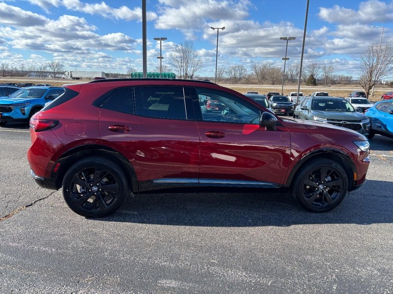 Buick Envision Vehicle Full-screen Gallery Image 06