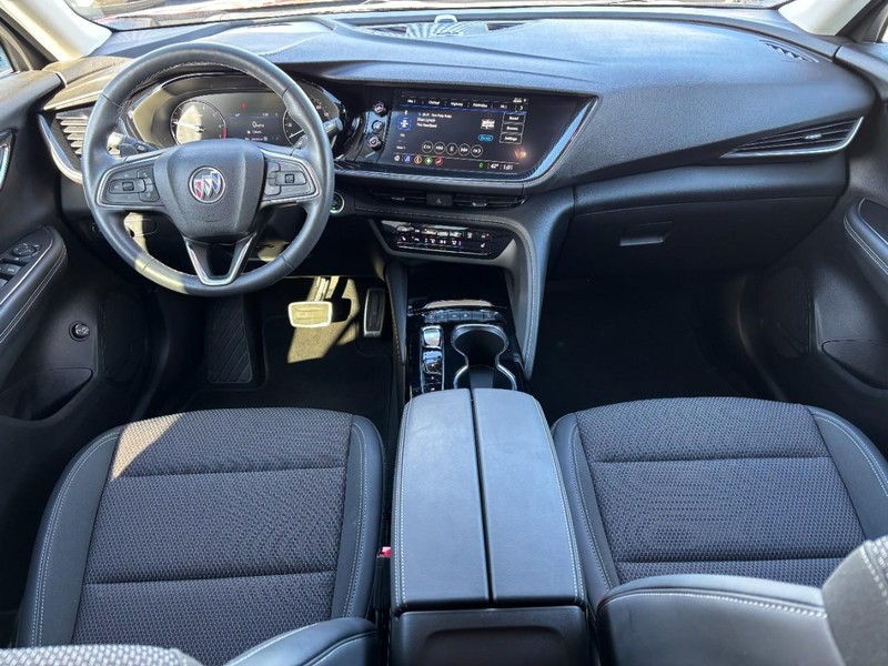 Buick Envision Vehicle Full-screen Gallery Image 11