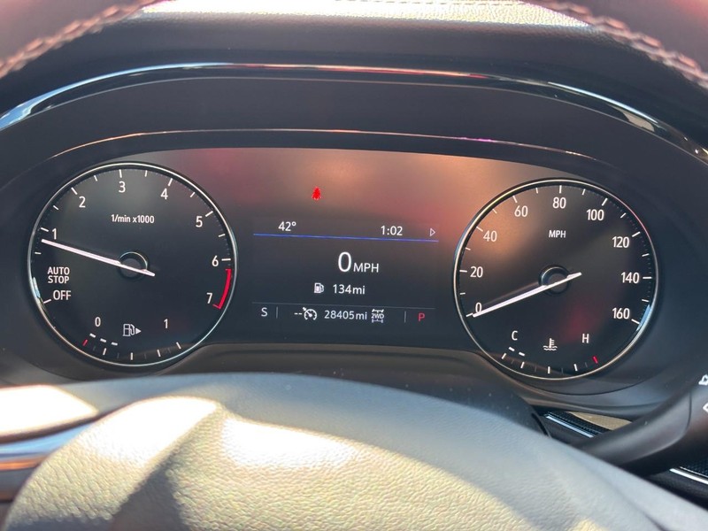 Buick Envision Vehicle Full-screen Gallery Image 21