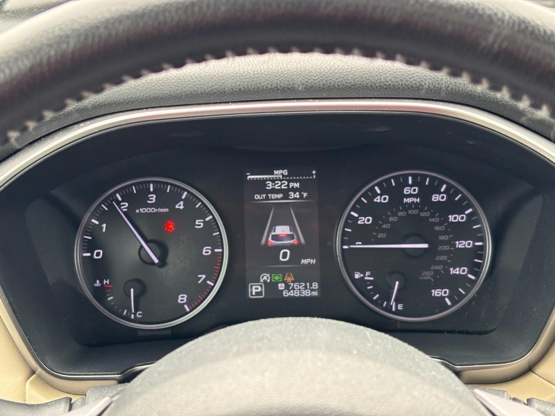 Subaru Outback Vehicle Full-screen Gallery Image 20