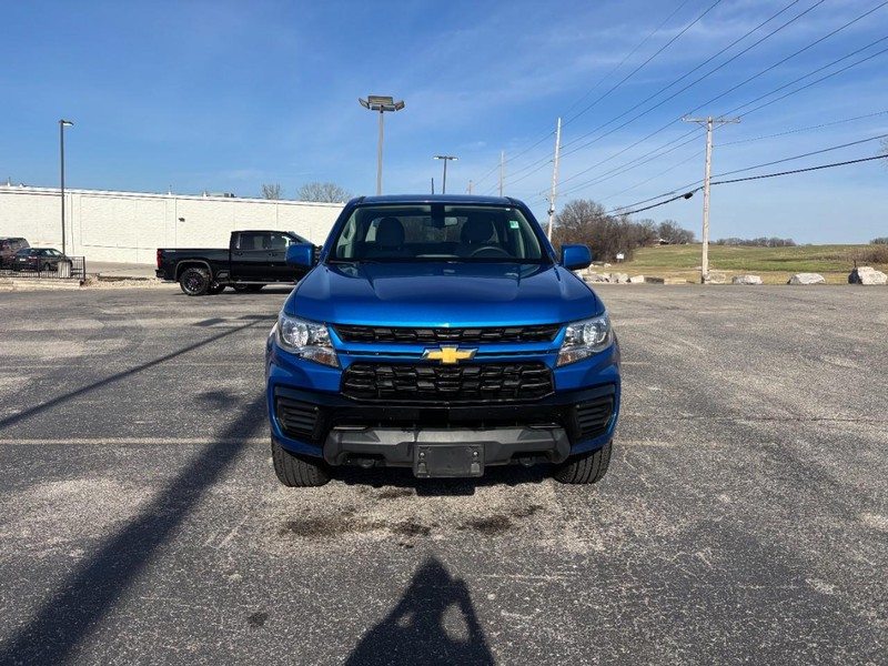 Chevrolet Colorado Vehicle Full-screen Gallery Image 08