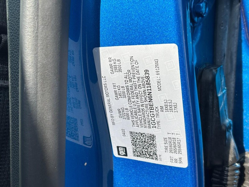 Chevrolet Colorado Vehicle Full-screen Gallery Image 24