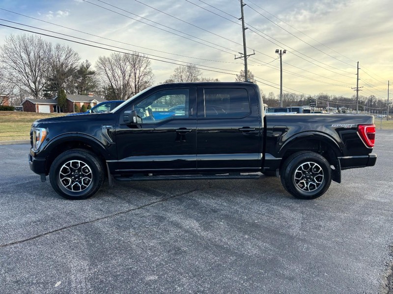 Ford F-150 Vehicle Full-screen Gallery Image 2