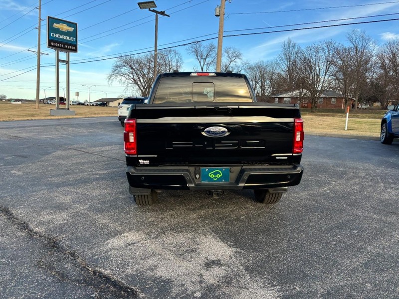 Ford F-150 Vehicle Full-screen Gallery Image 4