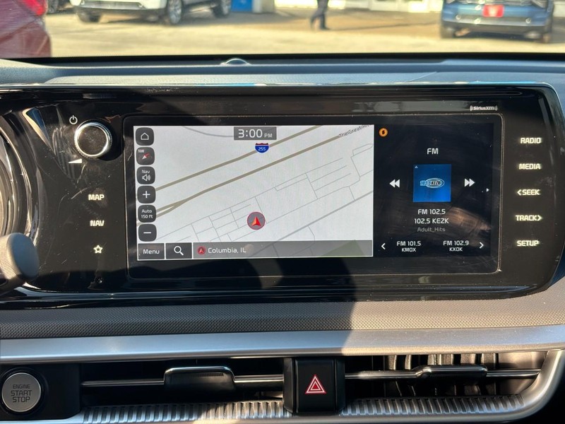 Kia K5 Vehicle Full-screen Gallery Image 22