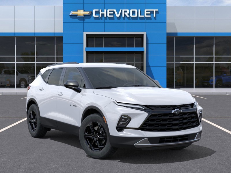 Chevrolet Blazer Vehicle Full-screen Gallery Image 7