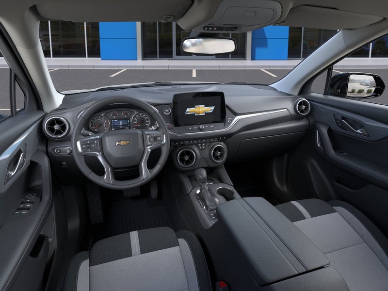 Chevrolet Blazer Vehicle Full-screen Gallery Image 15