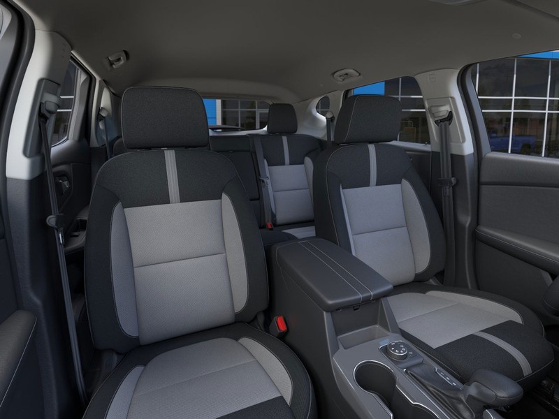 Chevrolet Blazer Vehicle Full-screen Gallery Image 16