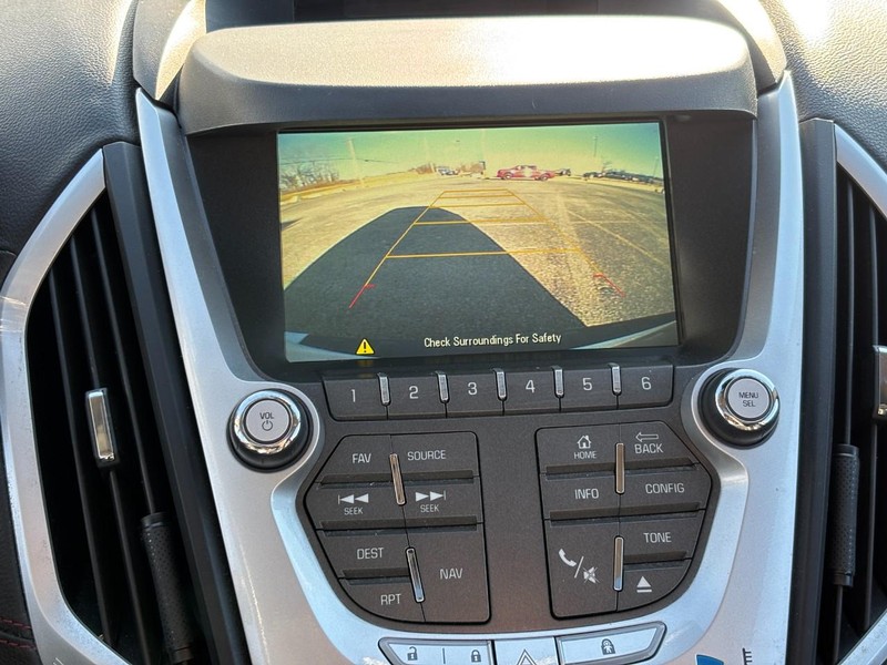 GMC Terrain Vehicle Full-screen Gallery Image 21