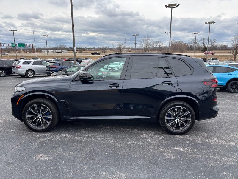 BMW X5 Vehicle Full-screen Gallery Image 08