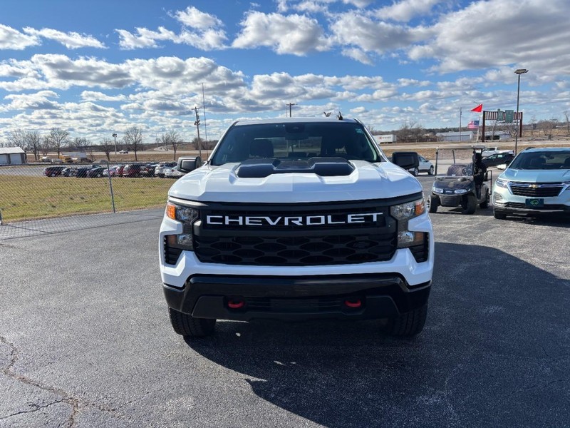 Chevrolet Silverado 1500 Vehicle Full-screen Gallery Image 8