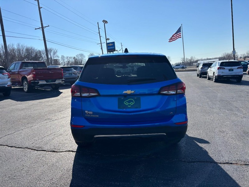 Chevrolet Equinox Vehicle Full-screen Gallery Image 4