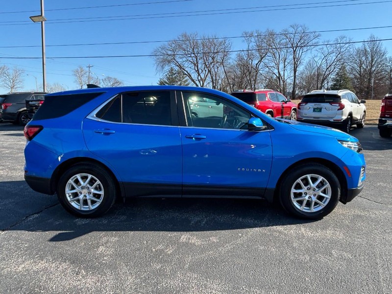 Chevrolet Equinox Vehicle Full-screen Gallery Image 6