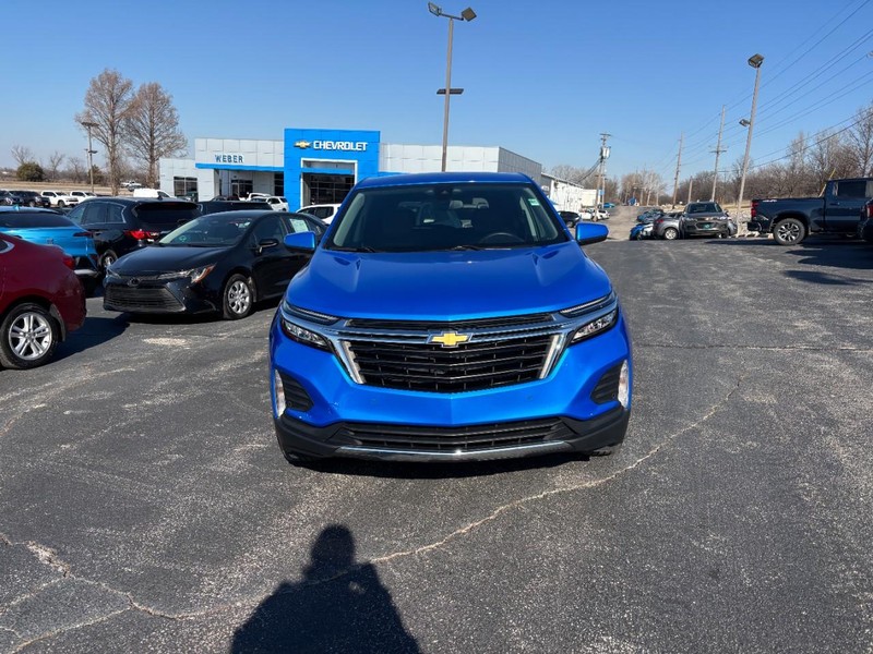 Chevrolet Equinox Vehicle Full-screen Gallery Image 8