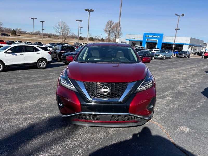 Nissan Murano Vehicle Full-screen Gallery Image 8