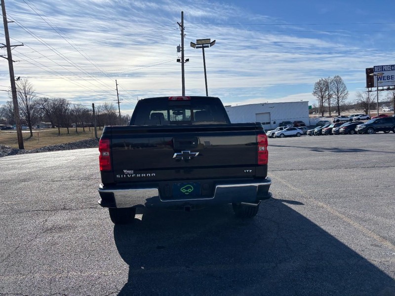 Chevrolet Silverado 1500 Vehicle Full-screen Gallery Image 4