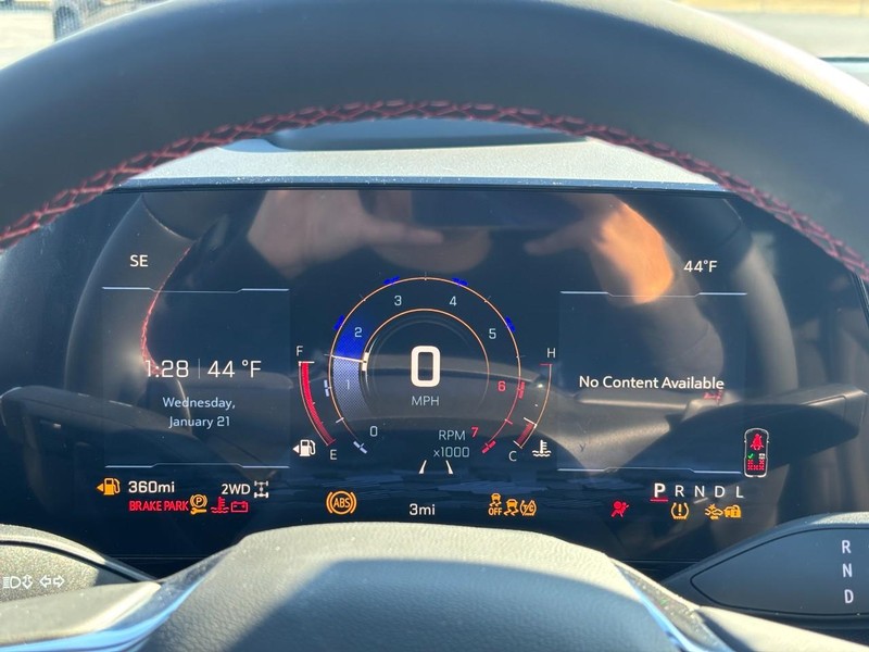 Chevrolet Tahoe Vehicle Full-screen Gallery Image 18