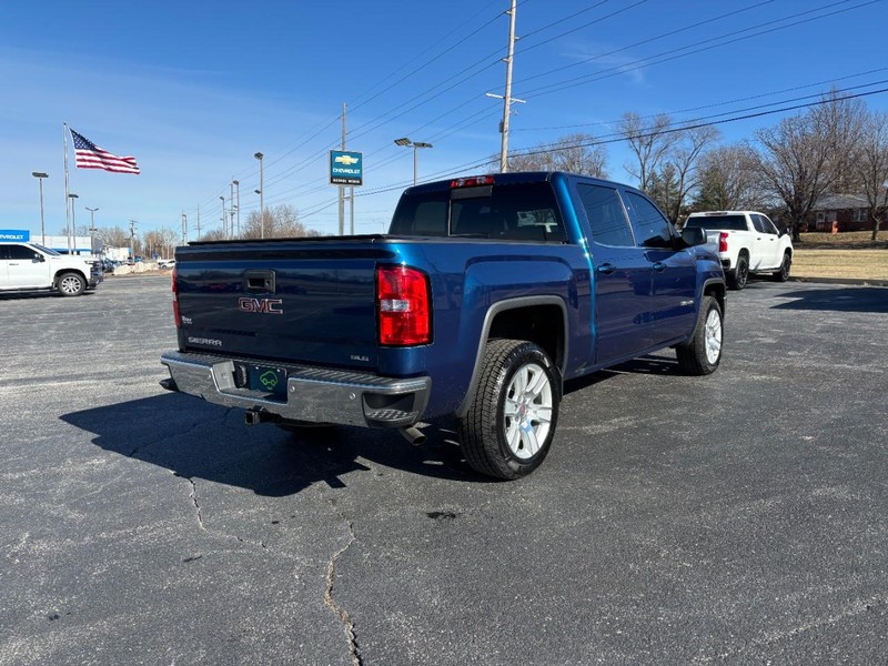 GMC Sierra 1500 Vehicle Full-screen Gallery Image 5
