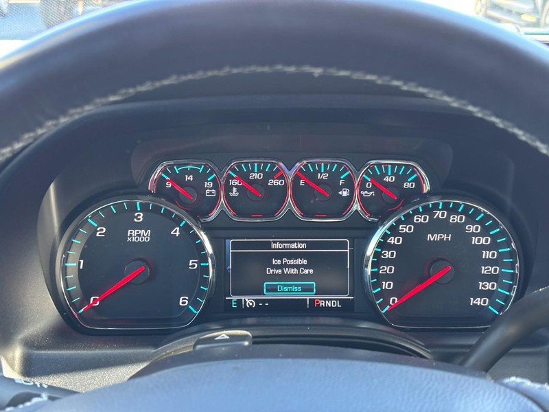 GMC Sierra 1500 Vehicle Full-screen Gallery Image 21