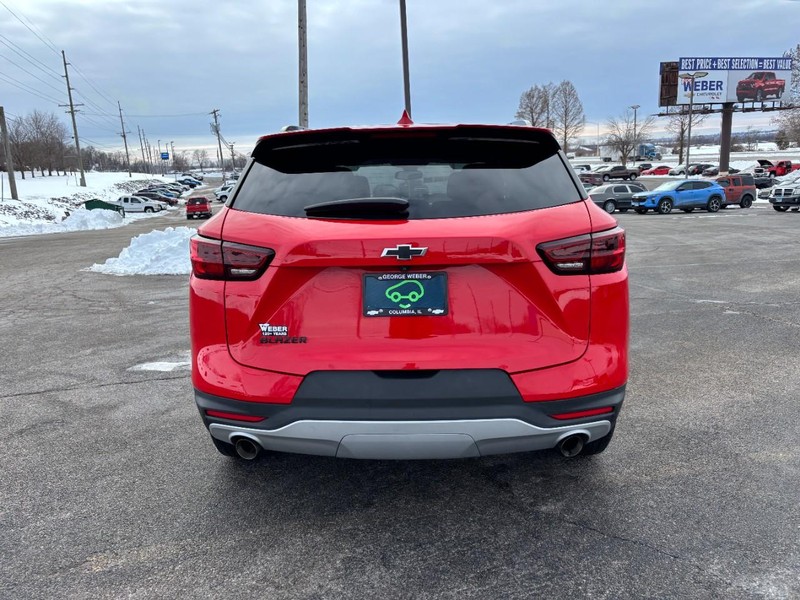 Chevrolet Blazer Vehicle Full-screen Gallery Image 04