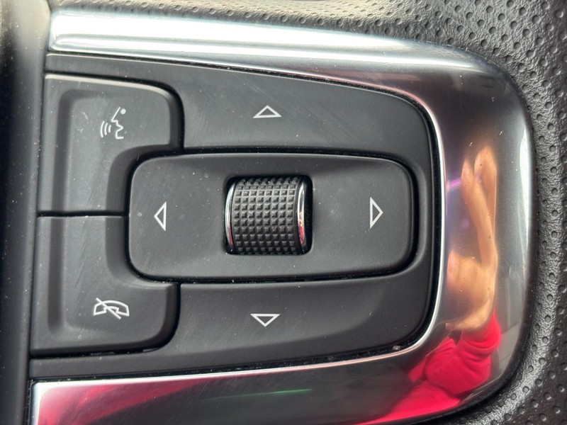 Chevrolet Blazer Vehicle Full-screen Gallery Image 20