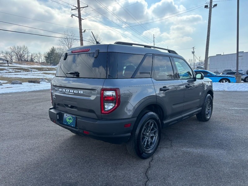 Ford Bronco Sport Vehicle Full-screen Gallery Image 5